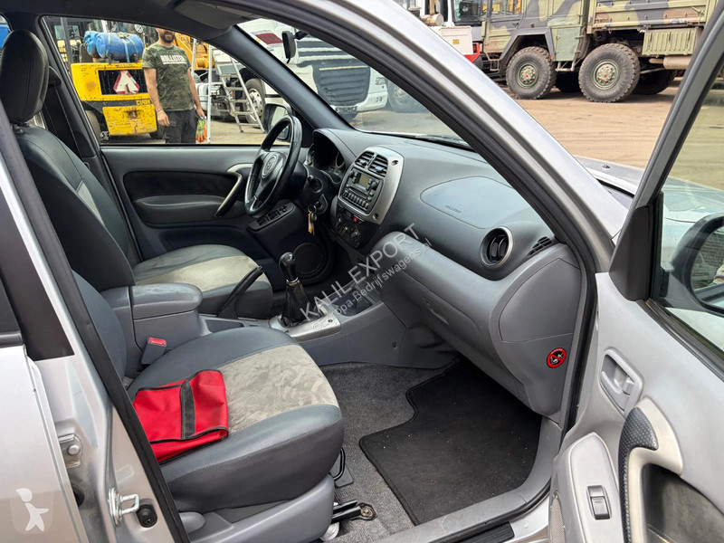 Toyota SUV - 4x4 - Manual Gearbox - Power...