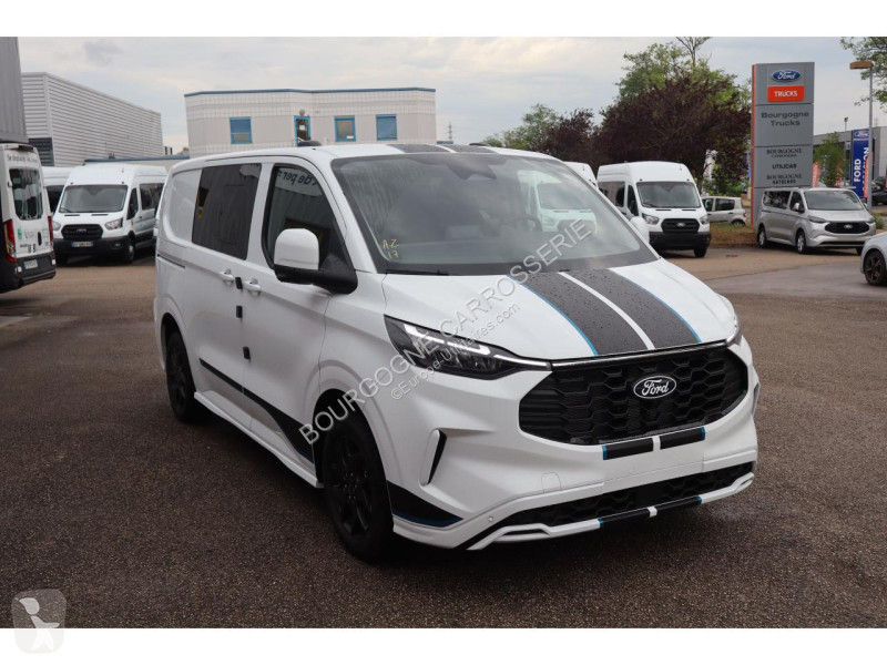 Véhicule utilitaire Ford TRANSIT CUSTOM 2.0...