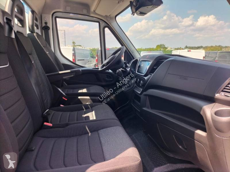 Samochód dostawczy Iveco