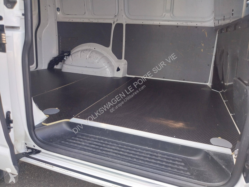 Bedrijfswagen Volkswagen TRANSPORTER 6.1 VAN...