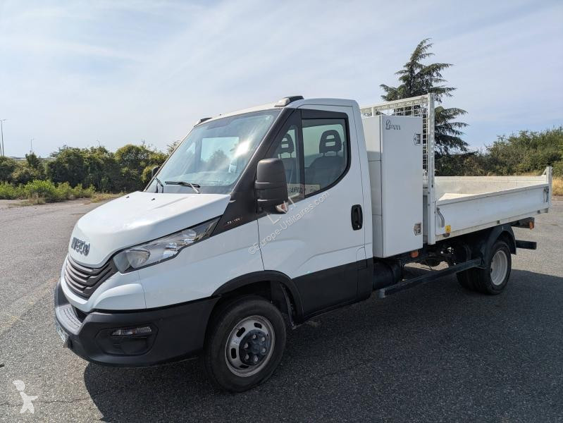 Véhicule utilitaire Iveco CCb 35C16H3.0...