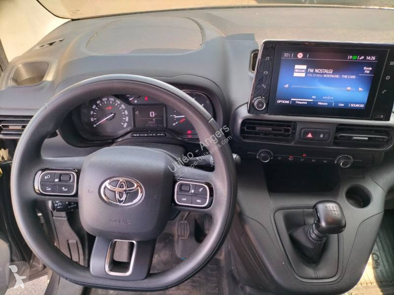 Furgoneta Toyota