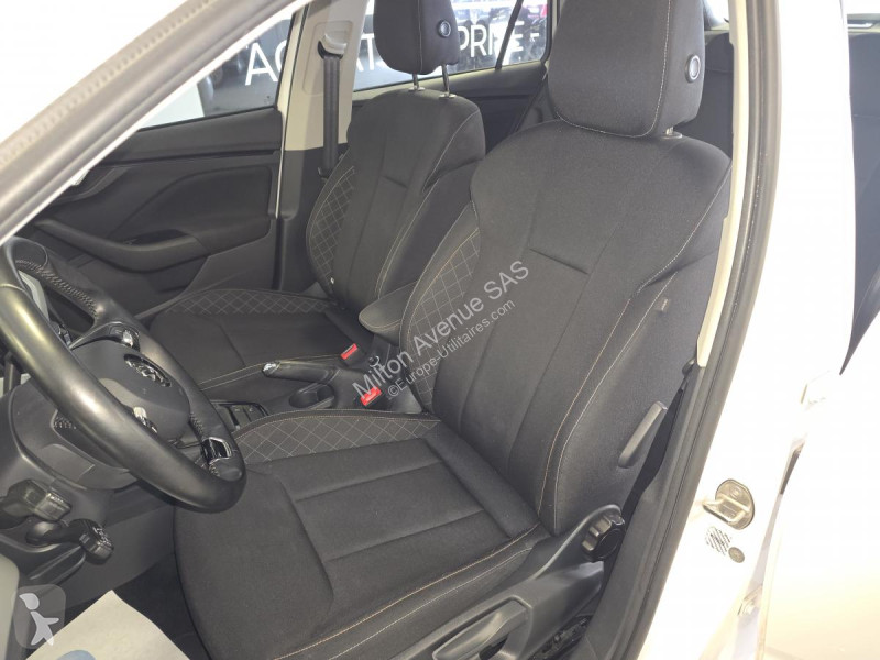 عربة نفعية Skoda KAMIQ 1.0 TSI - 95  Ambition