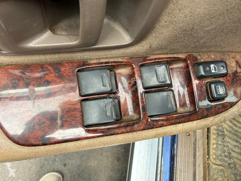 Toyota SUV - 4x4 4WD - Automatic Gearbox -...