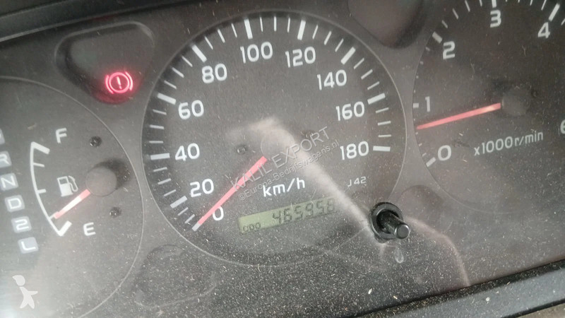 Toyota 4x4 4DW - 5 Seats - Automatic Gearbox -...