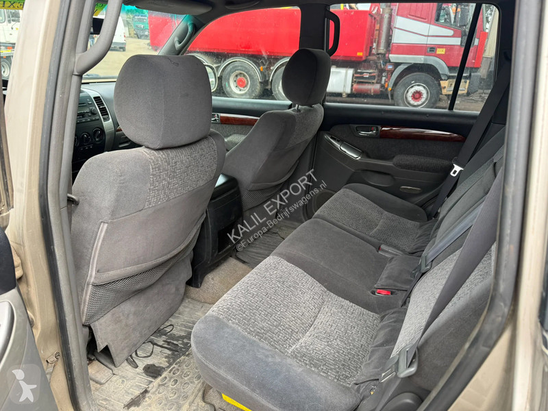 Furgoneta Toyota Prado - 4x4 4D - 5 Seats -...