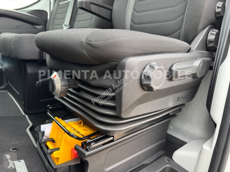 Furgoneta Iveco 70C18A8 PRITSCHE AUTOM 4,80m...