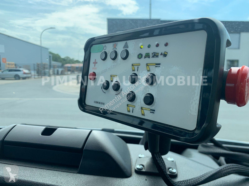 Samochód dostawczy Ford 2.0 TDCI...
