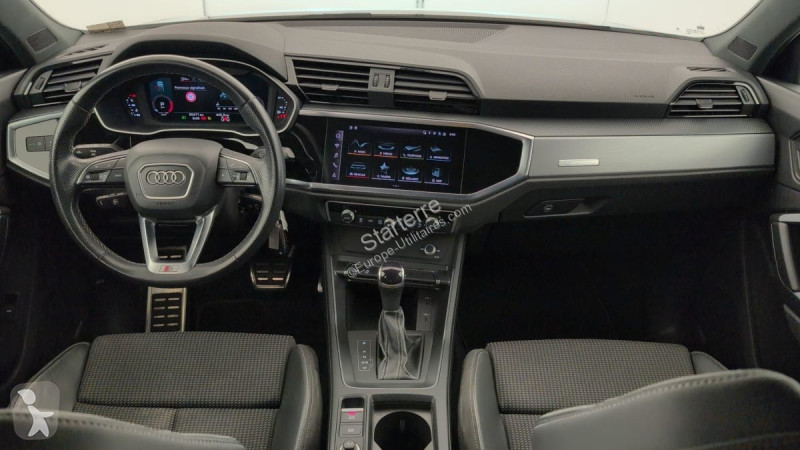 Audi Q3 Transporter