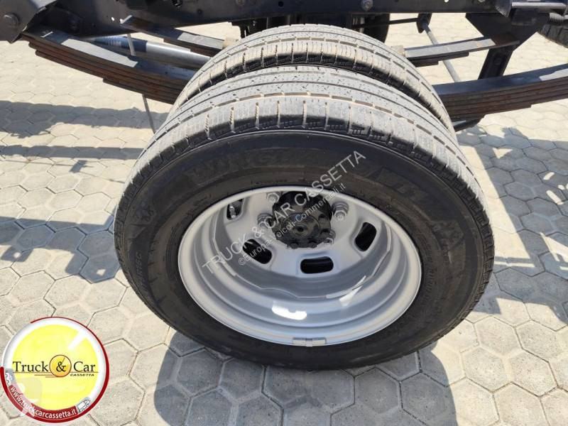 Furgoneta Iveco