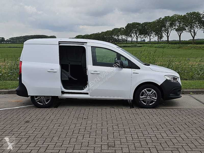 Furgoneta Mercedes 51kWh L1 290Km WLTP e