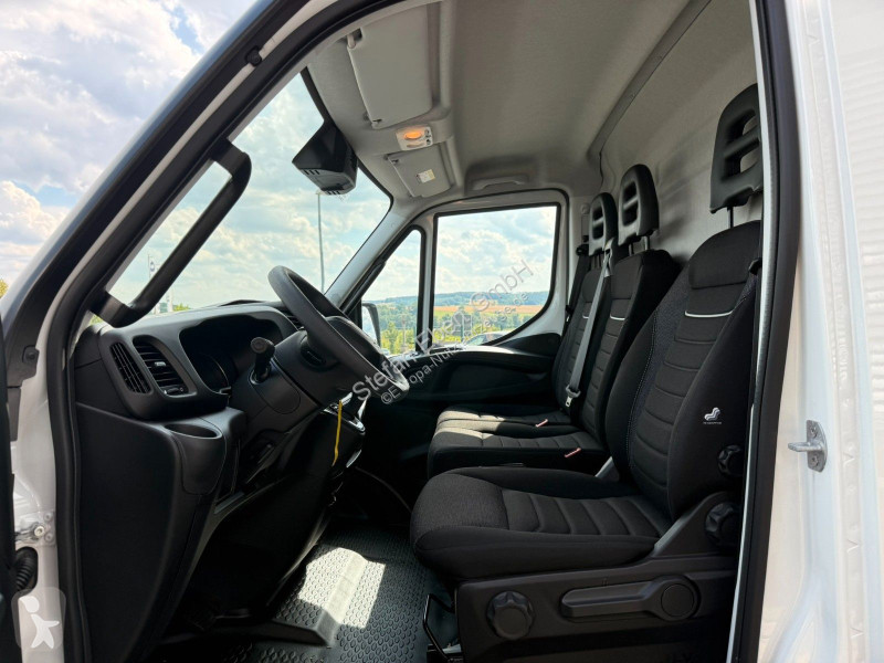 Furgoneta Iveco 35S16H3.0A8 V Y ASC-Ausbau...