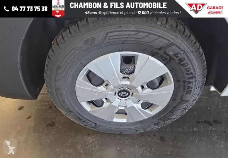 عربة نفعية Renault Fourgon BLUE DCI 150 L3H2...
