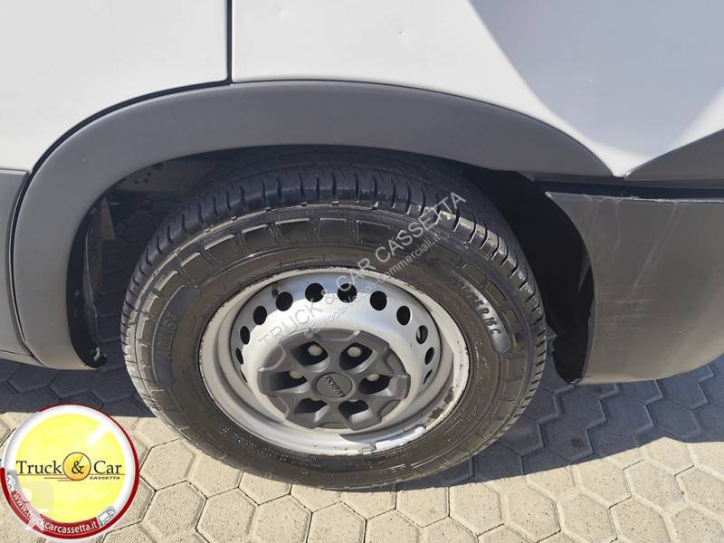 Furgoneta Iveco