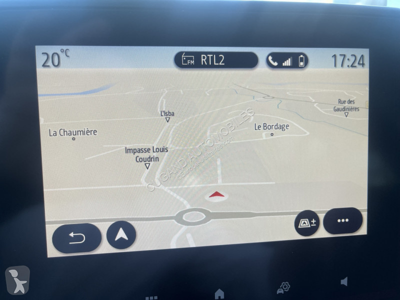 Užitkové vozidlo Renault II 1.6 E-TECH HYBRIDE...