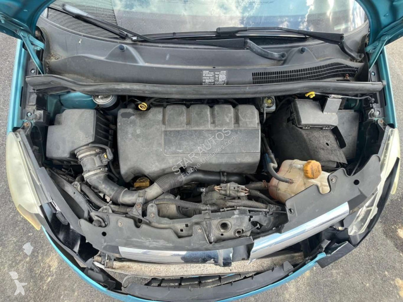 عربة نفعية Opel
