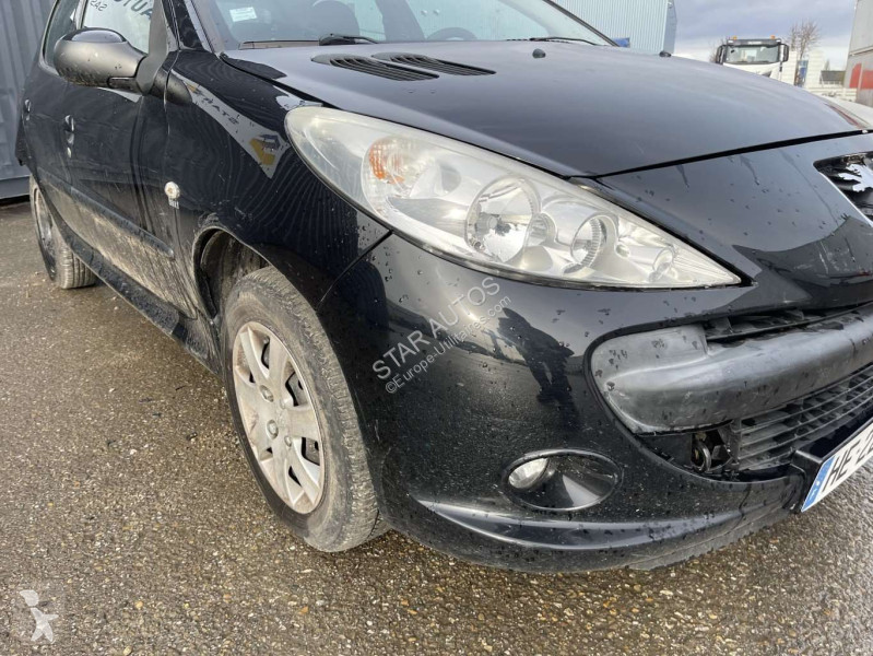 Véhicule utilitaire Peugeot