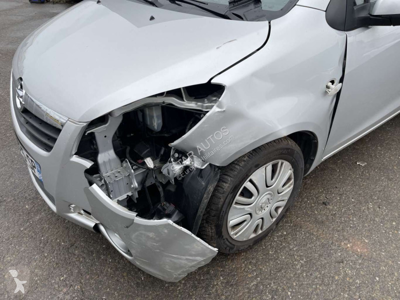 Véhicule utilitaire Opel