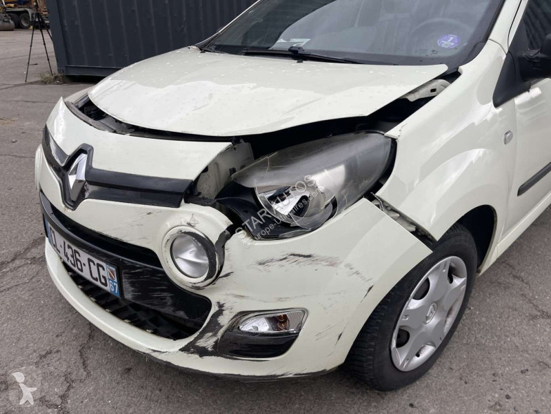 عربة نفعية Renault