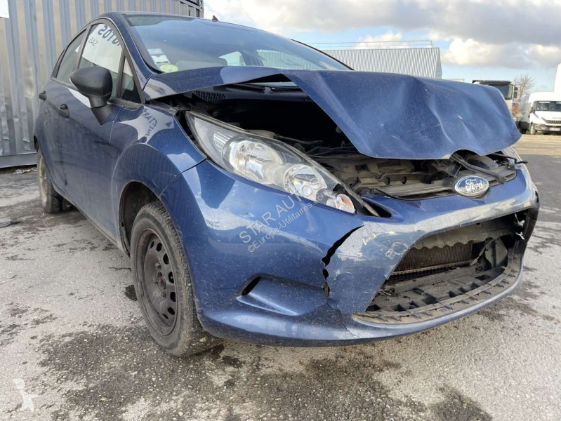 Véhicule utilitaire Ford