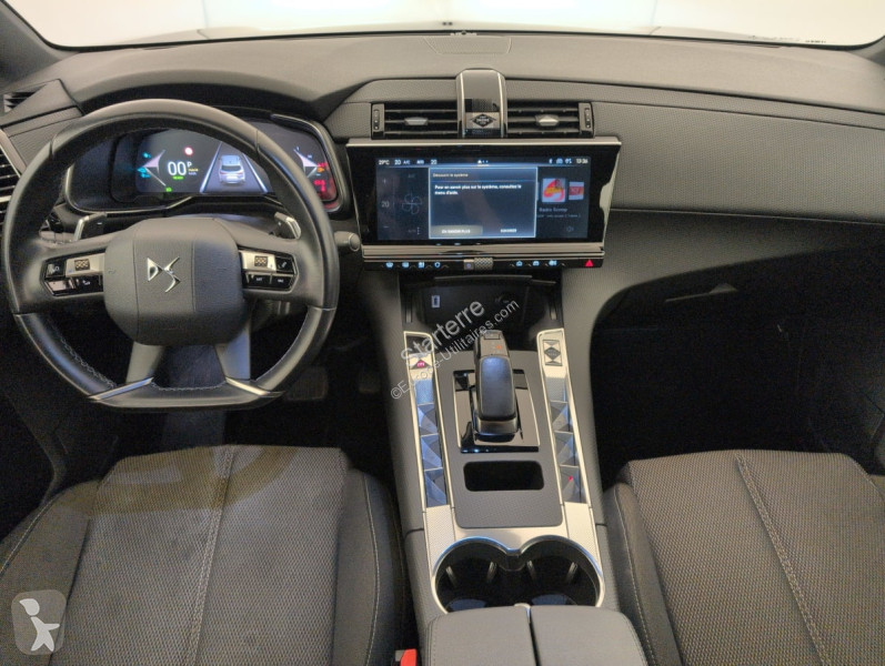 Véhicule utilitaire DS