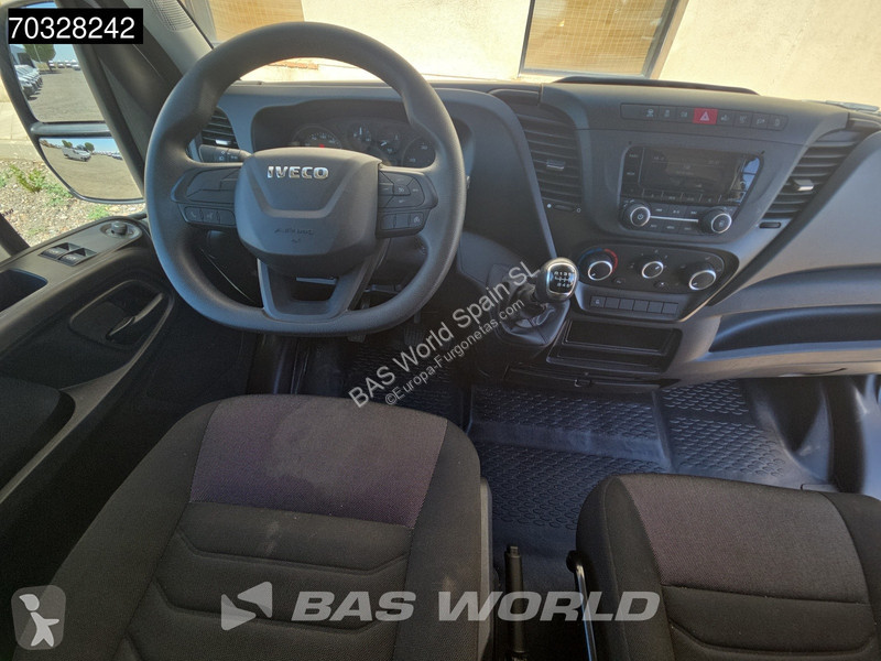 عربة نفعية Iveco 35C16 3.0L - Plataforma...