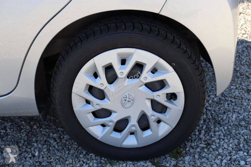 Autoutilitară Toyota