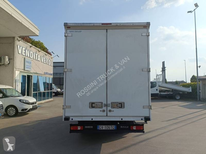 Furgoneta Iveco