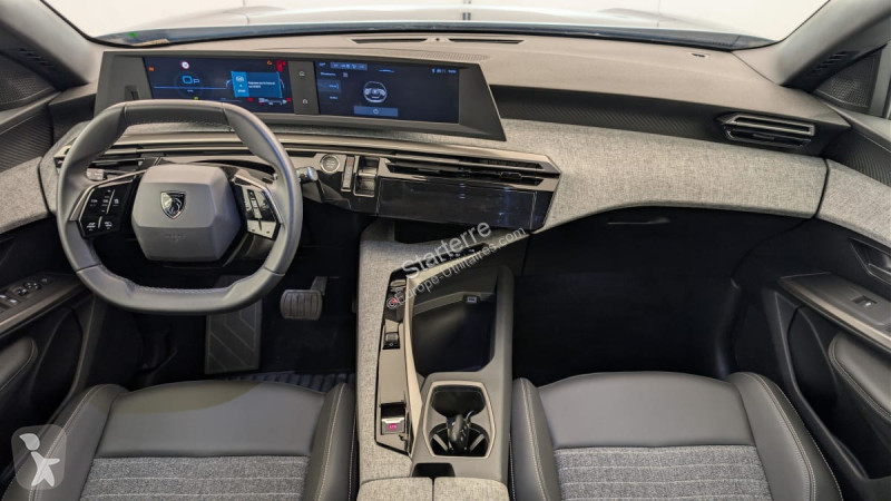 Véhicule utilitaire Peugeot