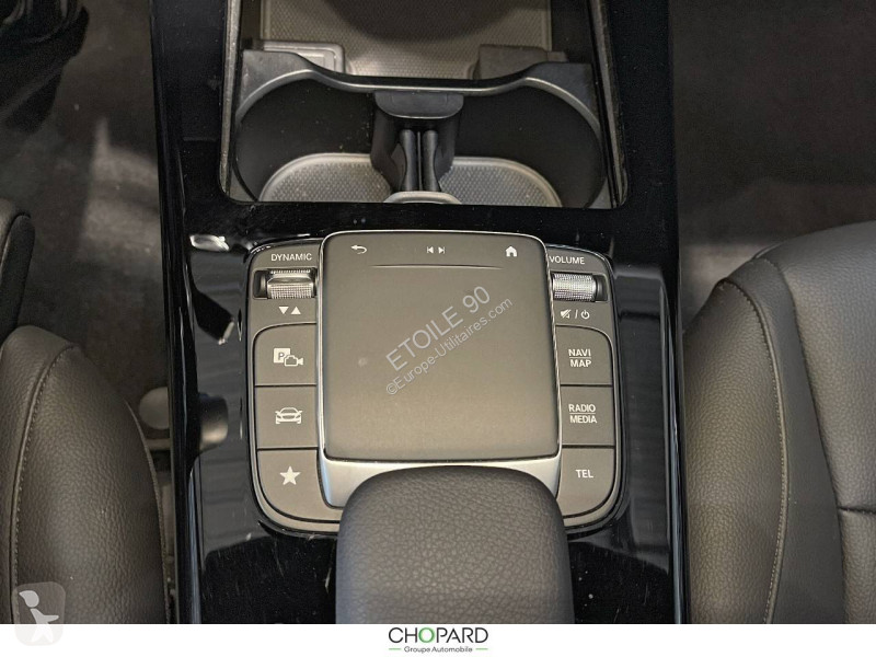 Samochód dostawczy Mercedes Classe A 180 d 8G-DCT