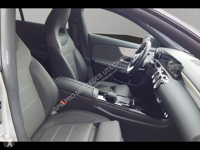 Samochód dostawczy Mercedes CLA Shooting Brake...