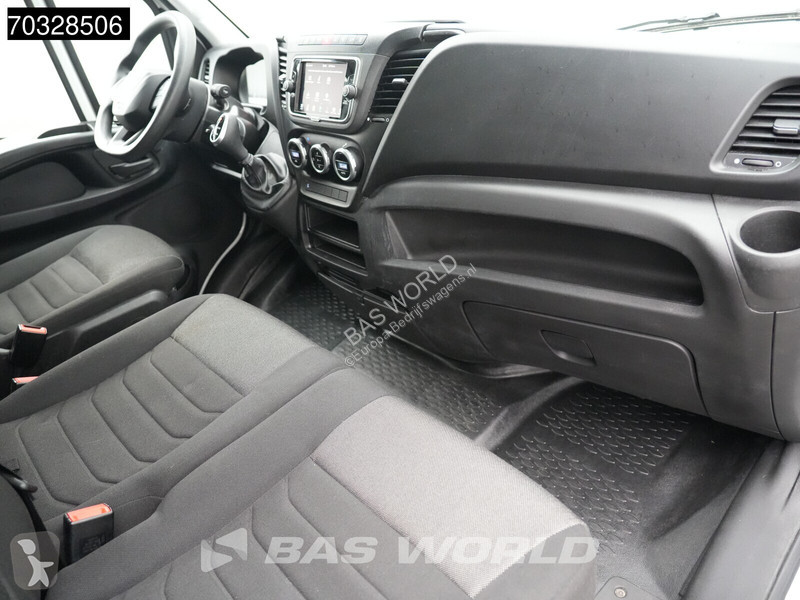 Лекотоварен автомобил Iveco 35C16 3.0L Automaat...
