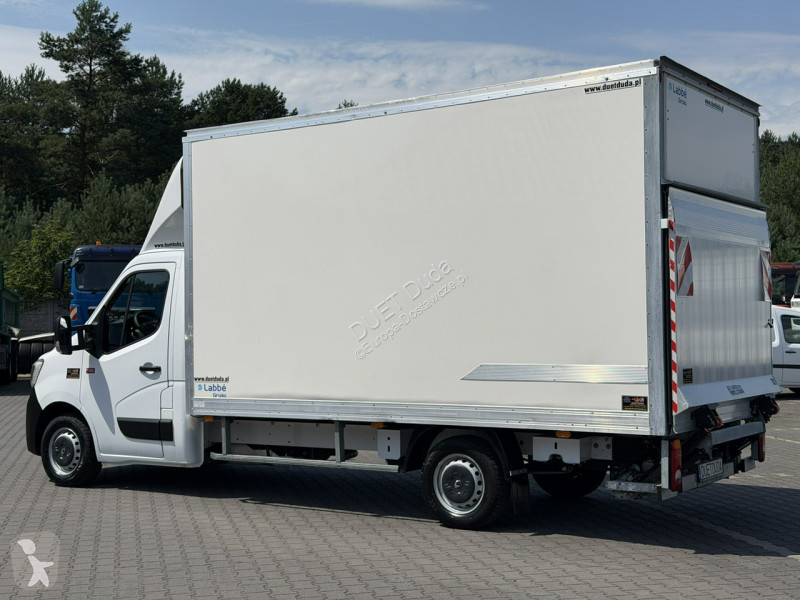 Furgoneta Renault