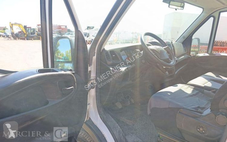 Furgoneta Iveco