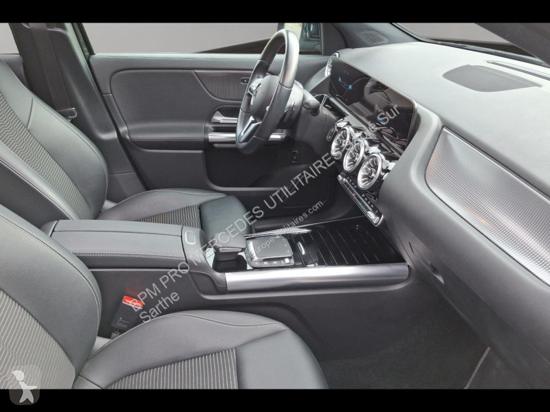 Nyttofordon Mercedes GLA 200 d 150ch...
