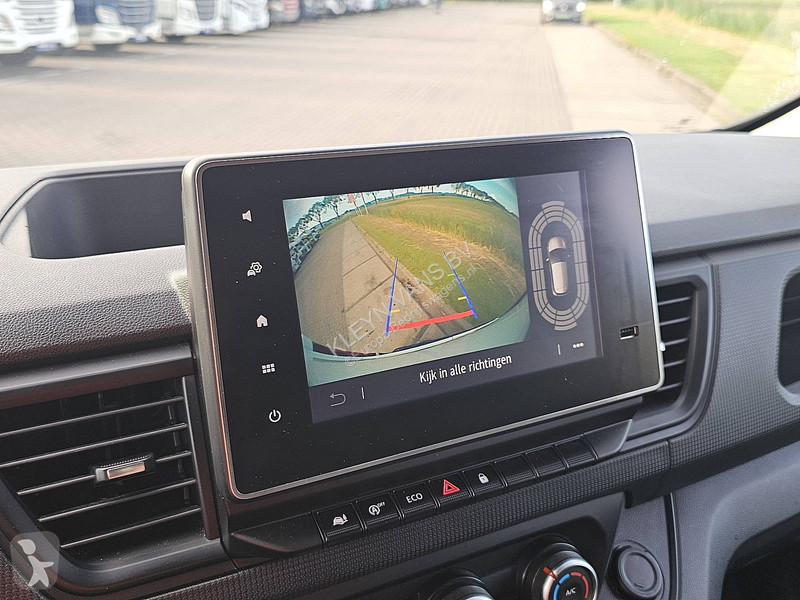 Furgoneta Renault 2.0 DCI L2H1 Navi 150pk!
