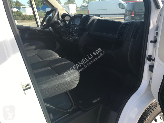 عربة نفعية Fiat Ducato 35 L3H2 2.2 mjt3 140cv...