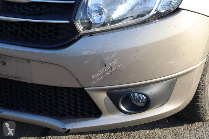 عربة نفعية Dacia