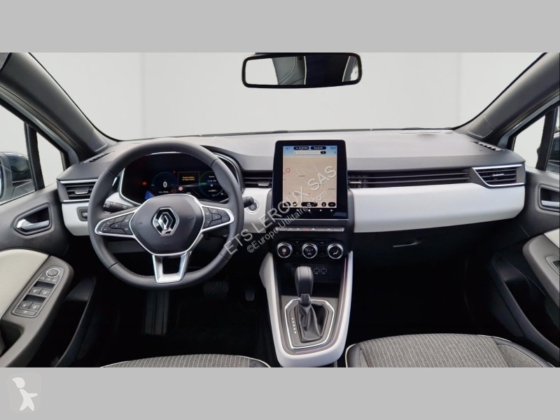 Veicolo commerciale Renault CLIO V
