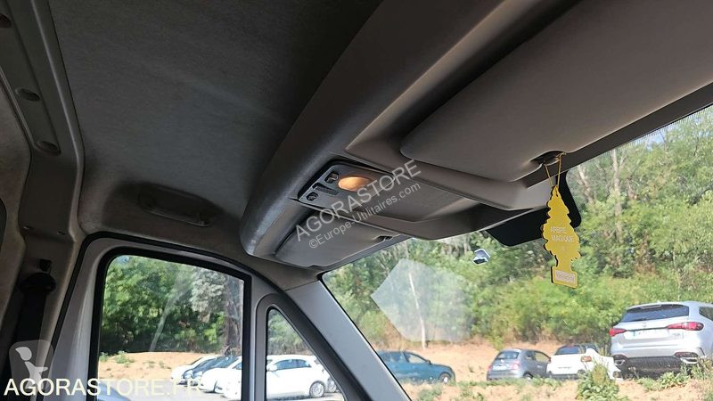 Véhicule utilitaire Peugeot BOXER
