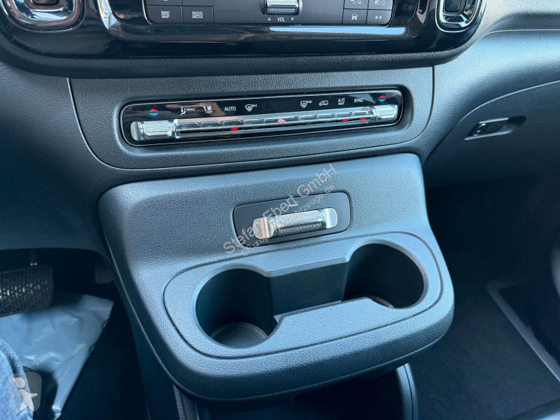 Furgoneta Mercedes Vito  9G Tourer AHK2,5to LED