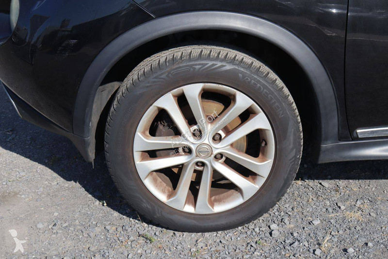 Autoutilitară Nissan