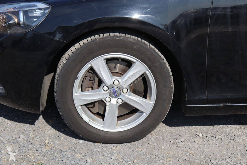 عربة نفعية Volvo