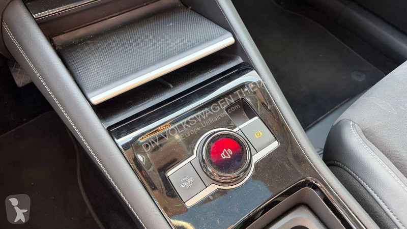 Samochód dostawczy Volkswagen Tiguan 1.5 eTSI...