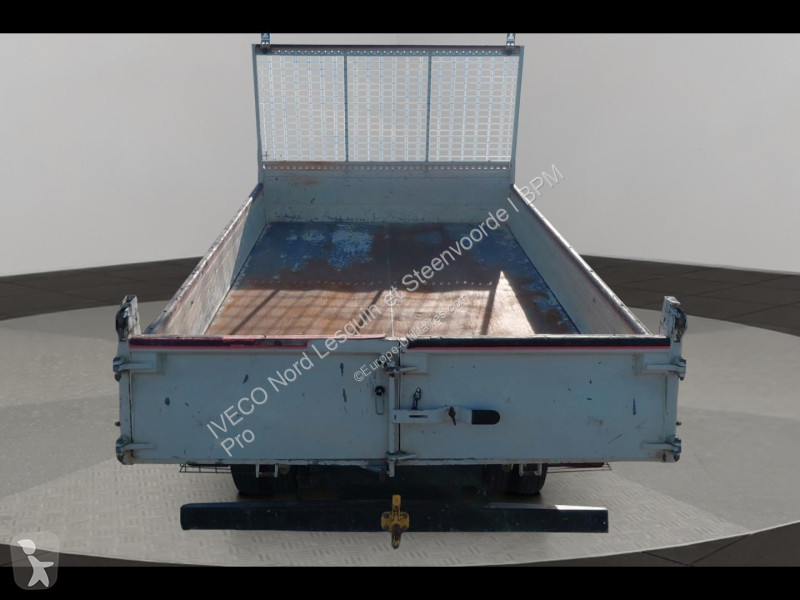 عربة نفعية Iveco CCb 35C16H3.0 empt 3750 BENNE...