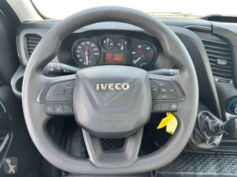 عربة نفعية Iveco 35C16H 3.0 CLIMATISATION...