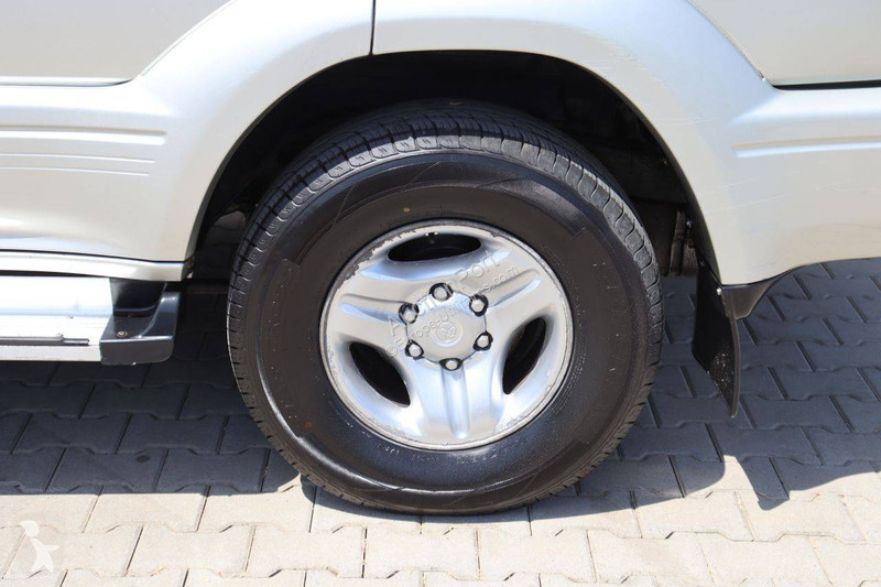 Furgoneta Toyota Prado