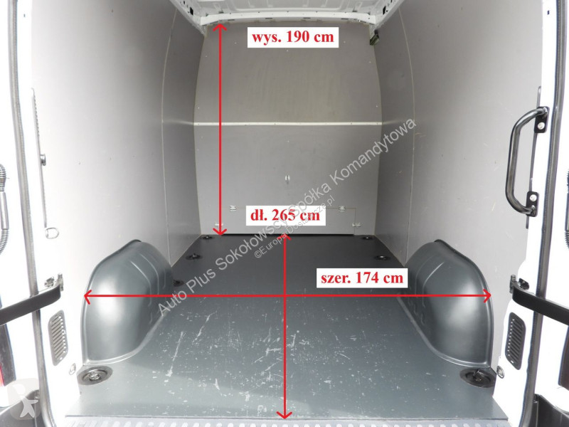 Samochód dostawczy Renault  MASTER