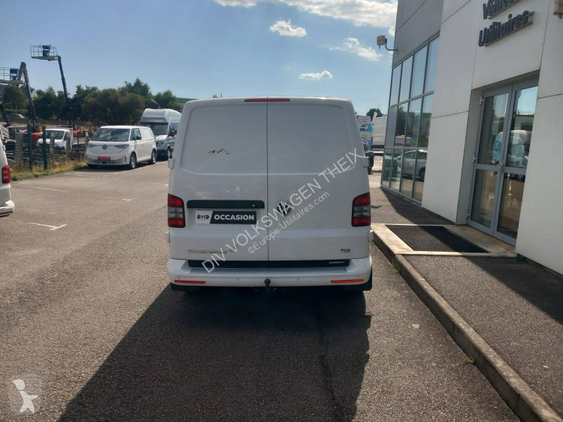 Лекотоварен автомобил Volkswagen TRANSPORTER...