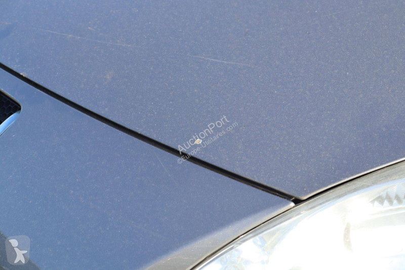 Véhicule utilitaire Peugeot